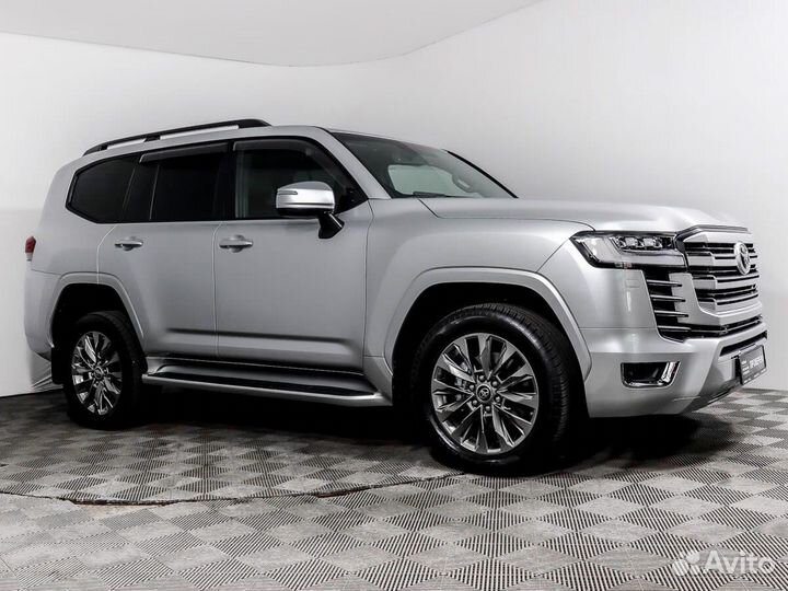 Toyota Land Cruiser 3.3 AT, 2022, 168 км
