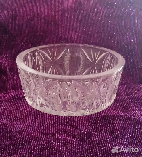 Хрустальная ваза