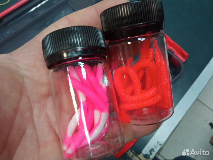 Подарочный набор форелевых приманок DWorm 8 банок