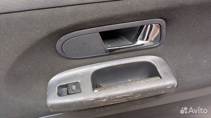 Дверь правая задняя Seat Alhambra, 2005