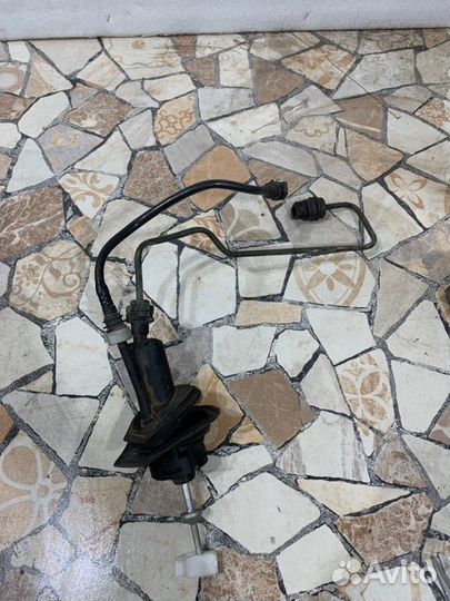 Главный цилиндр сцепления Ford Focus хэтчбэк 1.6