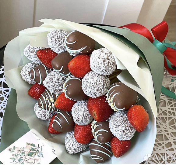 Букет из клубники в шоколаде день влюбленных