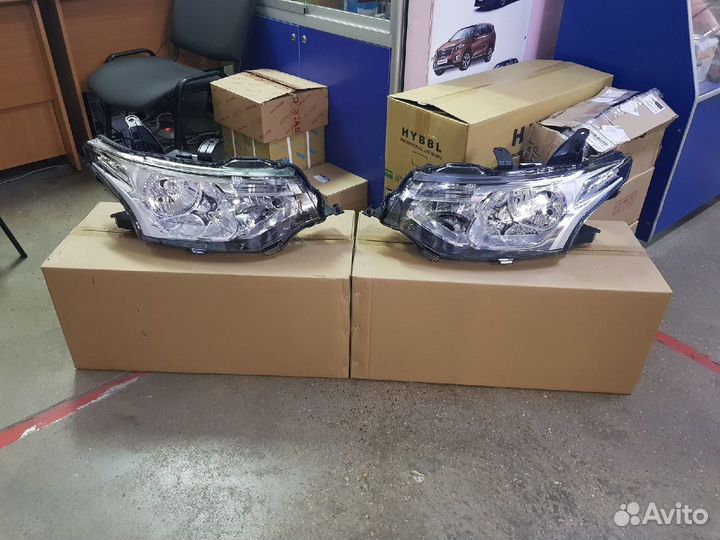 Фара новая Мицубиси Аутлендер Outlander 13-15гг