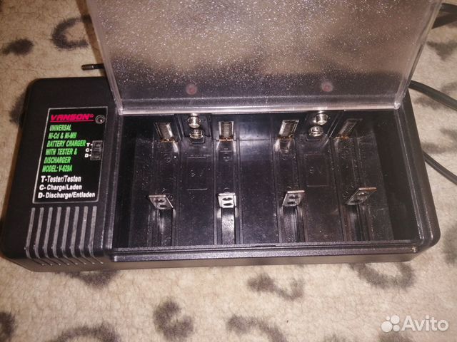 Зарядное устройство Vanson V-629A