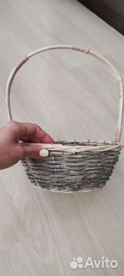 Плетёная корзинка из ивы