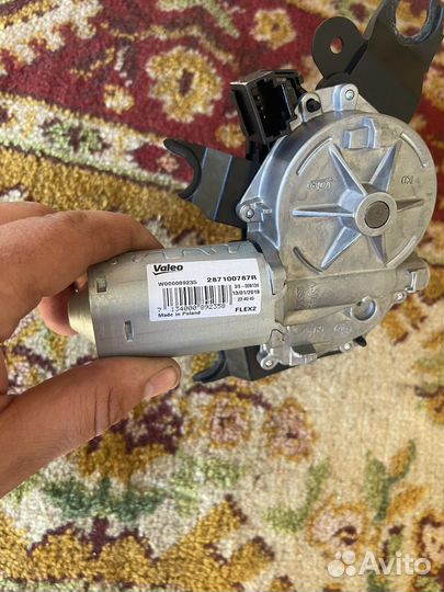 Моторчик стеклоочистителя задний sandero 2