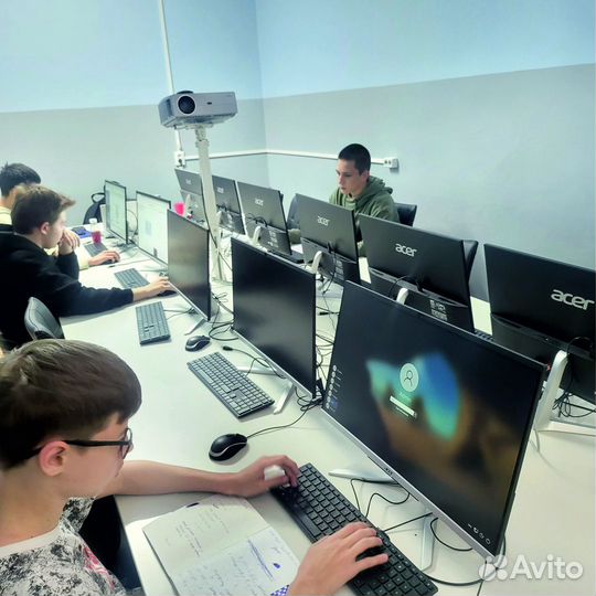 Курсы программистов и дизайнеров