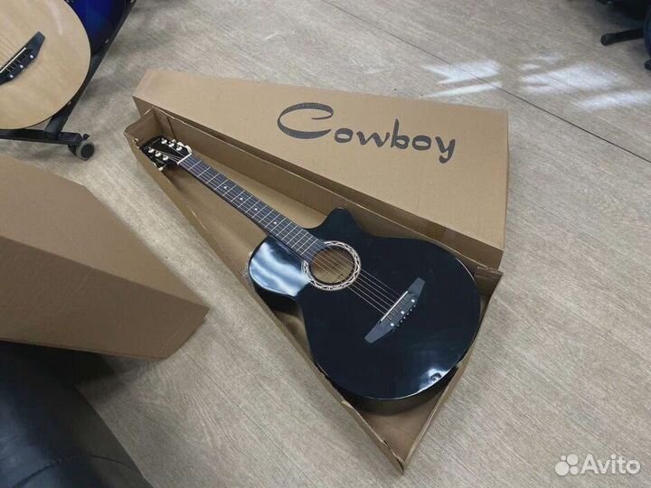 Гитара новая в коробке