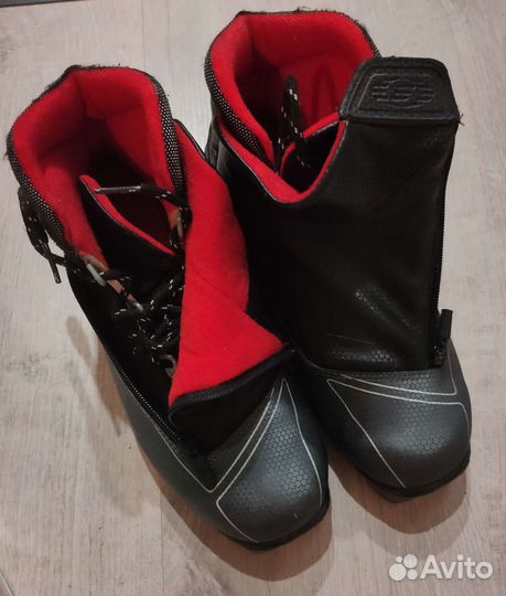 Лыжные ботинки Spine, 38-39р, SNS