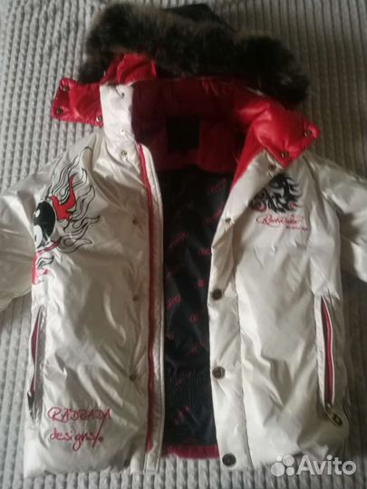Пуховик на мальчика 146 новый