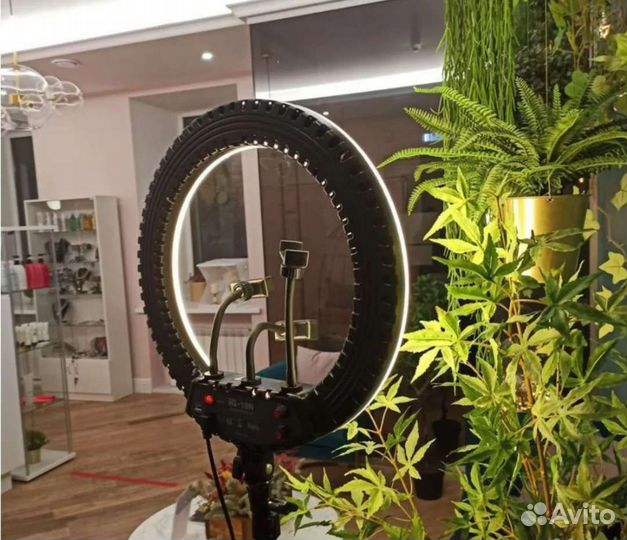 Кольцевая лампа 45 см с усиленным штативом