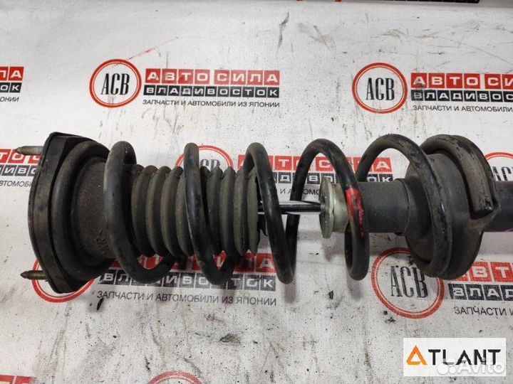 Стойка задняя правая toyota cresta