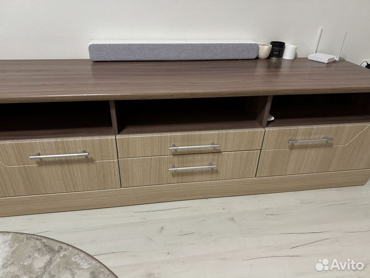 Тумба под телевизор