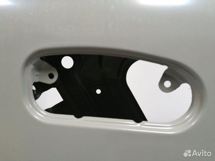 Дверь задняя правая Geely Ck Otaka