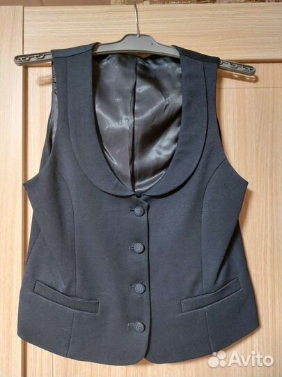 Школьная жилетка для девочки