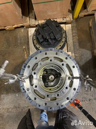 Корпус гидромотора хода Hitachi Zx 120-3