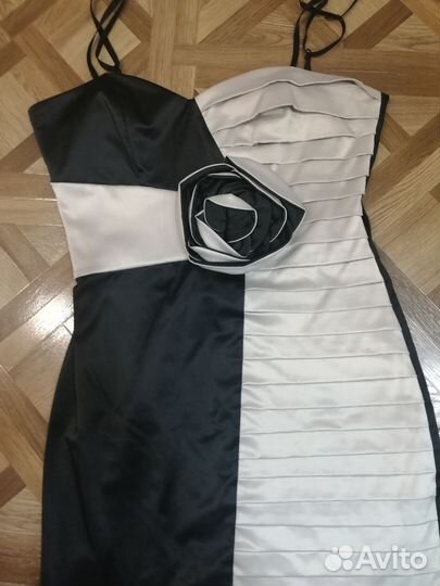 Платье женское 42 размер