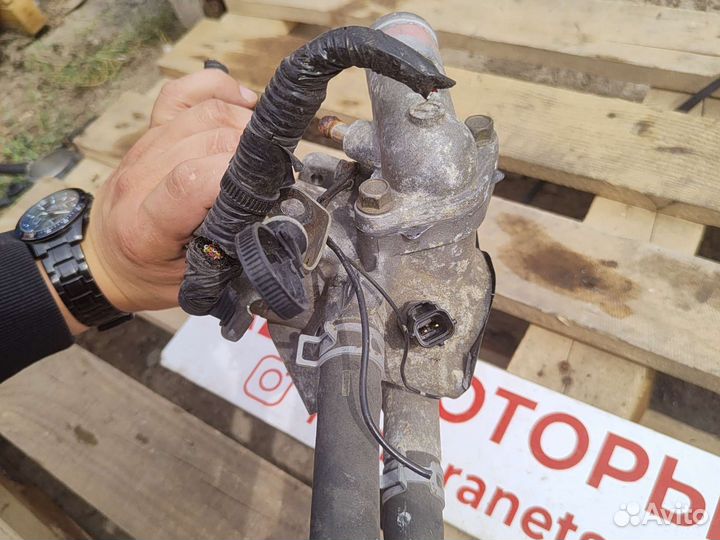 Корпус термостата mitsubishi lancer 10