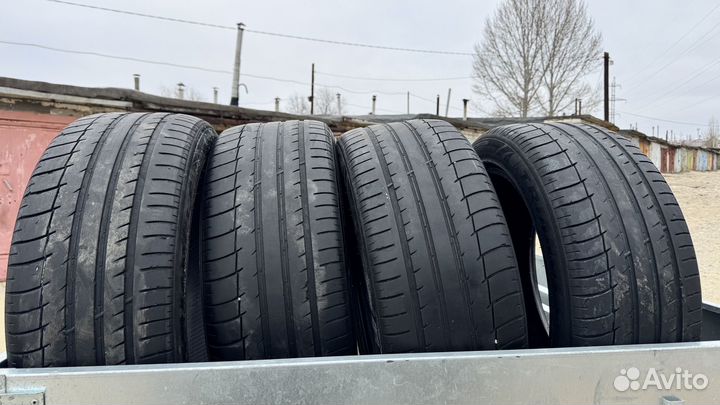 Triangle TH201 Sportex 255/45 R19 104Y