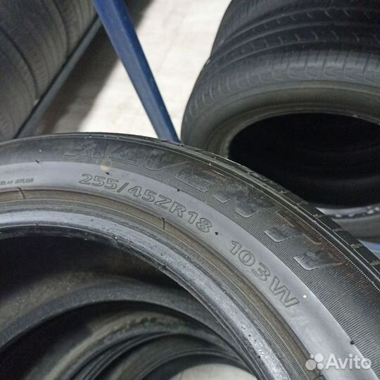 Zeta Alventi 255/45 R18