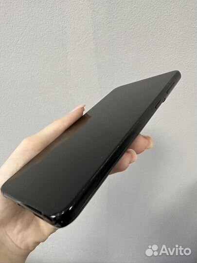 Телефон Samsung galaxy S21 plus