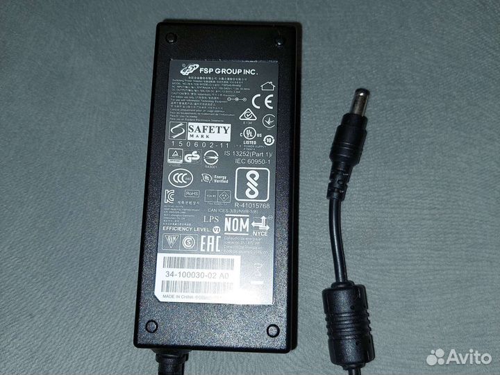 Блок питания для ноутбука