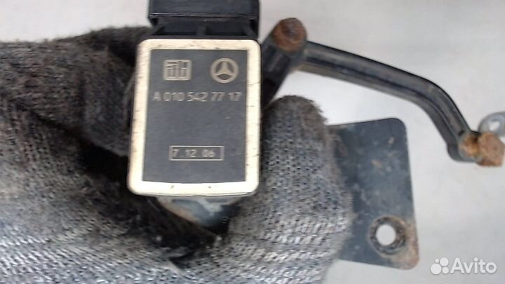 Датчик подвески Mercedes ML W164, 2007