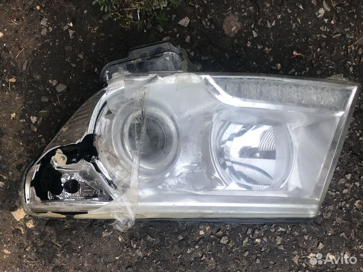 Фара toyota land cruiser 200