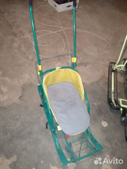 Детские зимние санки