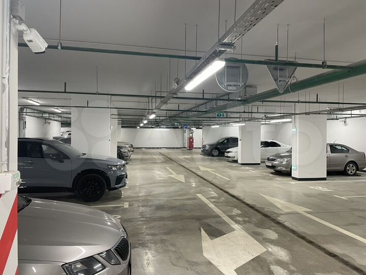 Машиноместо, 13 м²