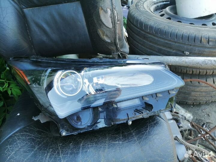 Фара правая Lexus NX