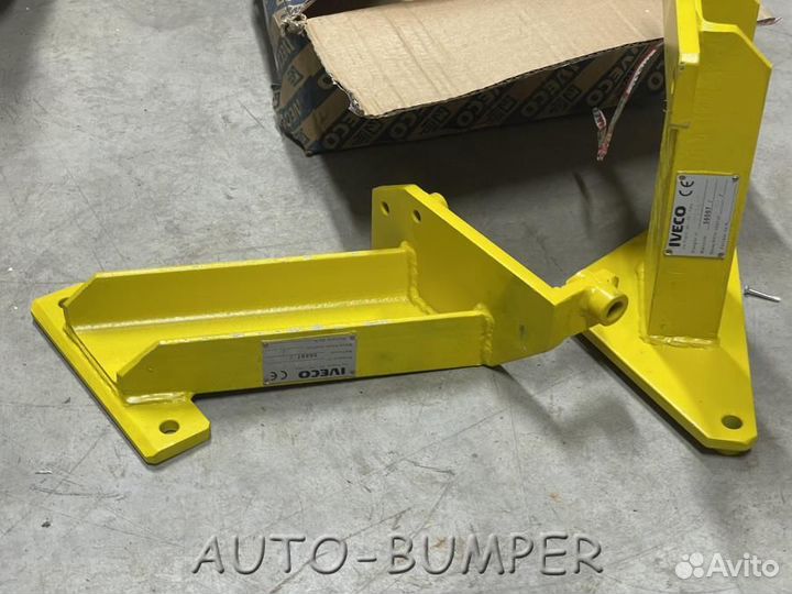 Фиксаторы двигателя на стенде