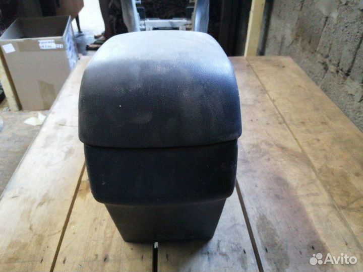 Центральная консоль Mazda 3 BK 1.6 2003-2009