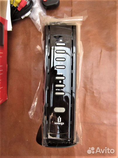 Медиаплеер Iomega ScreenPlay Director 1TB