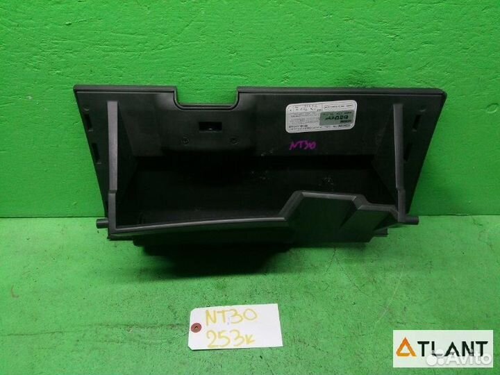 Бардачок nissan xtrail