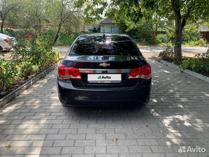 Chevrolet Cruze, 2010