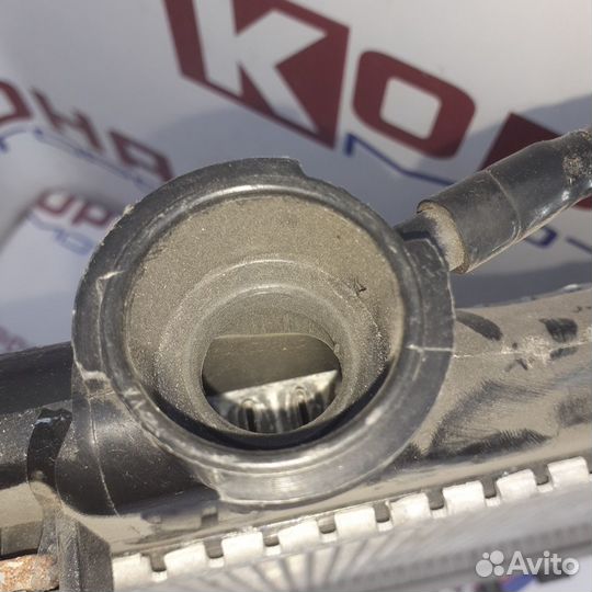 Радиатор охлаждения двигателя AT,1.3 hyundai acce