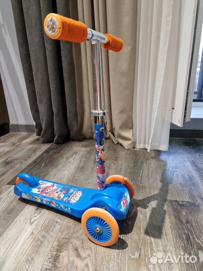 Самокат детский трехколесный
