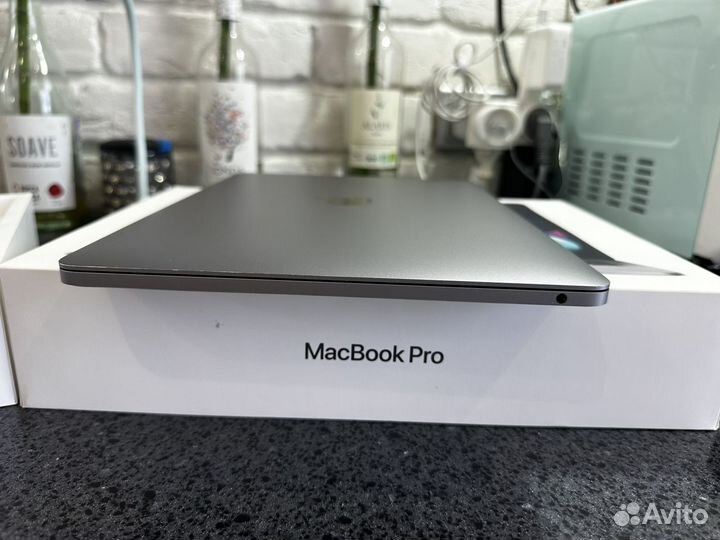 MacBook Pro 13 2020 M1/8GB/256SSD/рст