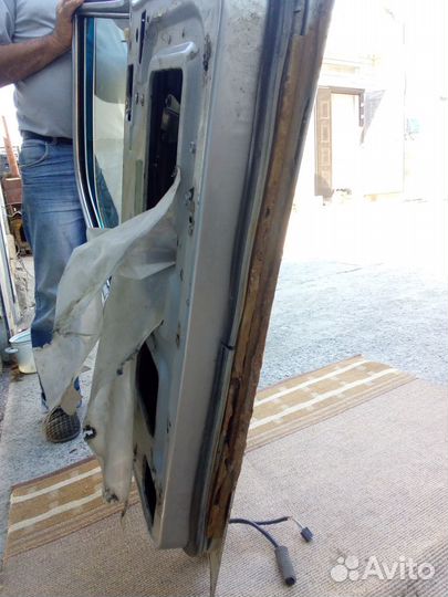 Двери газ 31105 волга