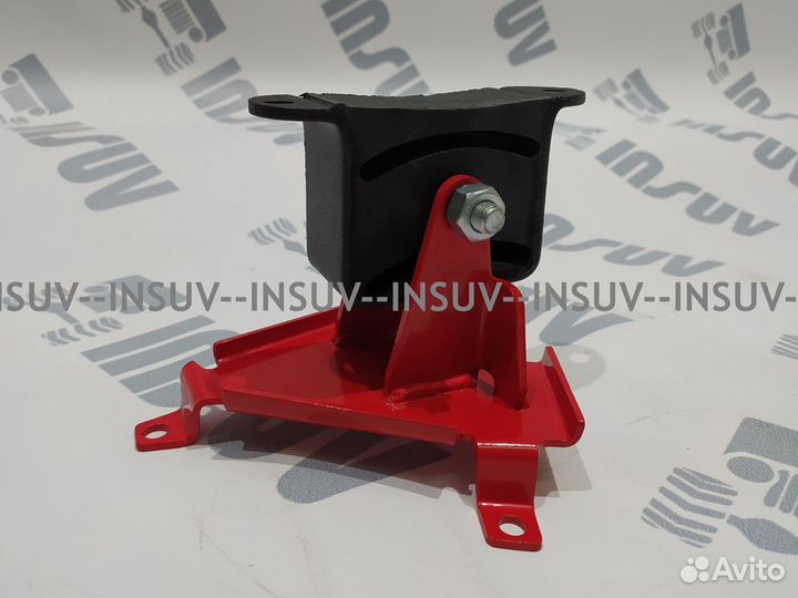 Третья опора раздаточной коробки Шевроле Нива 2123