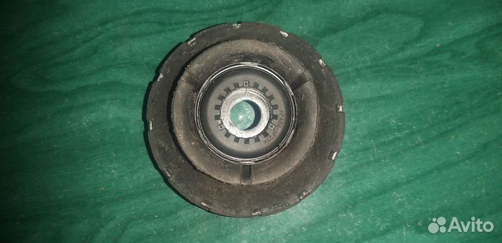 Опора с подшипником Ford galaxy Audi 100