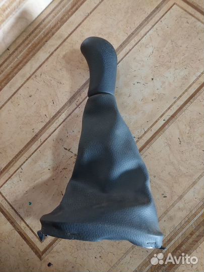 Ручка кпп с кожухом renault logan