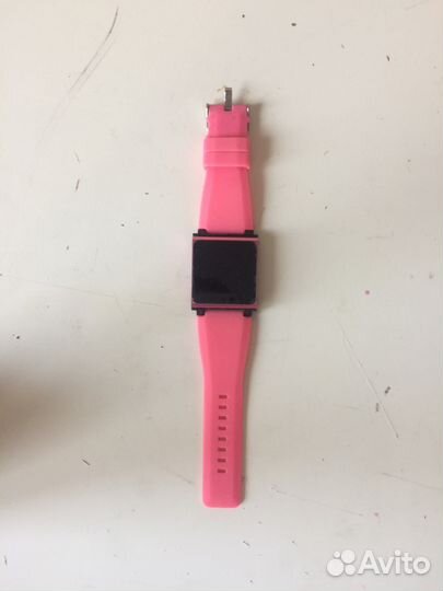 iPod nano 8Гб + ремень для запястья