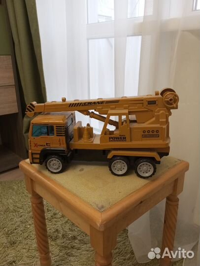 Детская машинка кран