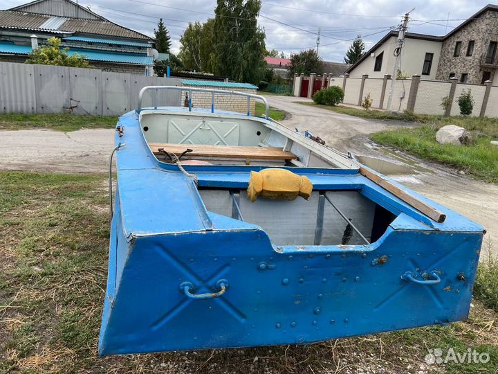 Моторная лодка мкм 