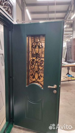 Дверь входная металлическая уличная