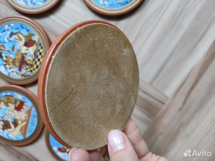 Новый набор подставок для кружек