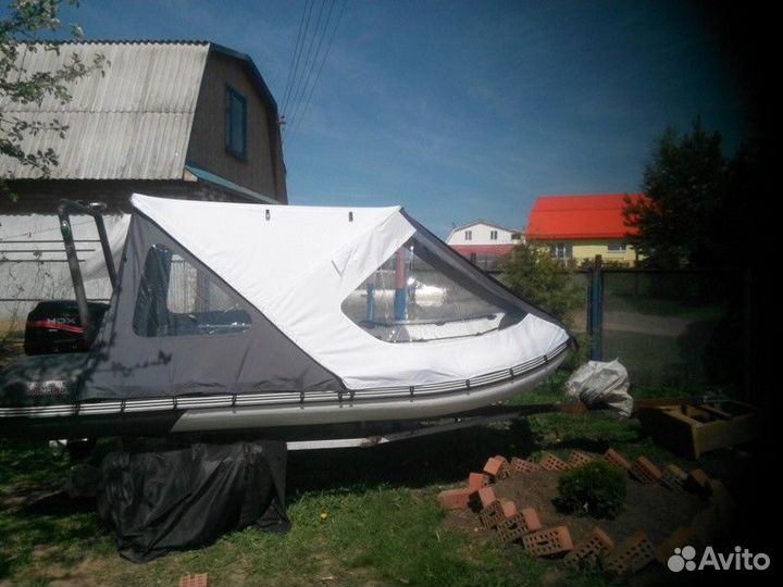 Продам лодку с мотором