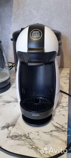 Кофеварка капсульная dolce gusto krups+капсулы